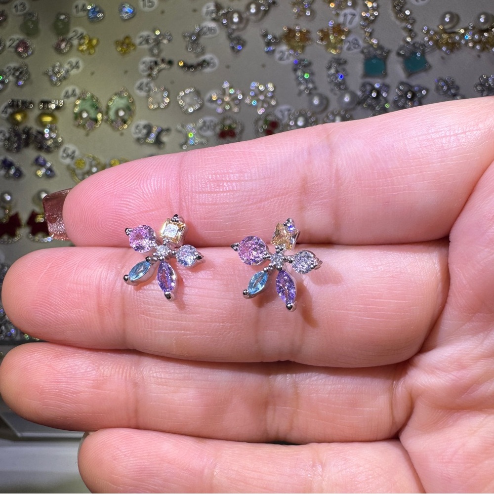 Elegant Multi-Color Gemstone Earrings - Picture 5 of 7